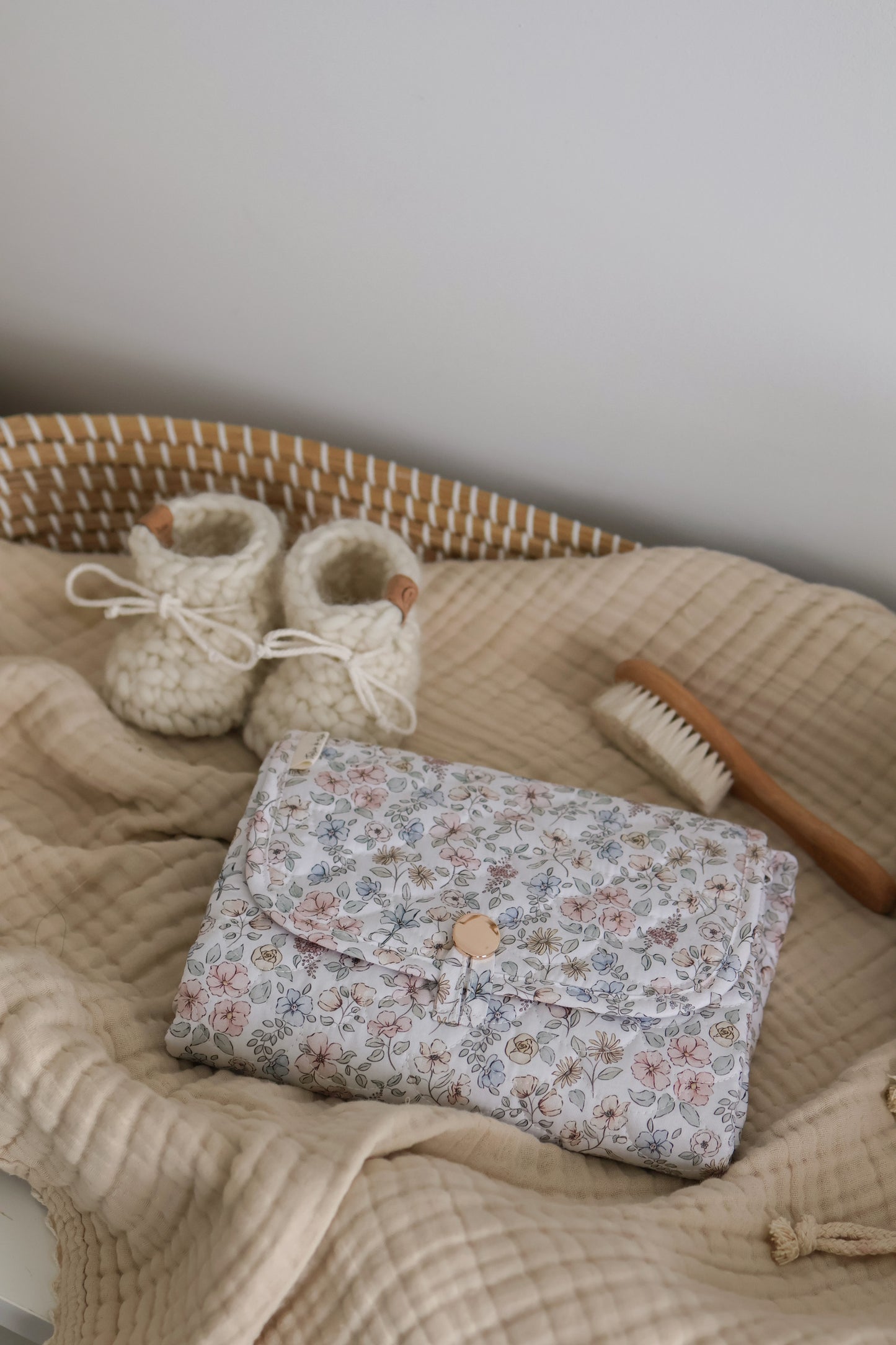 Changing mat - Flower garden
