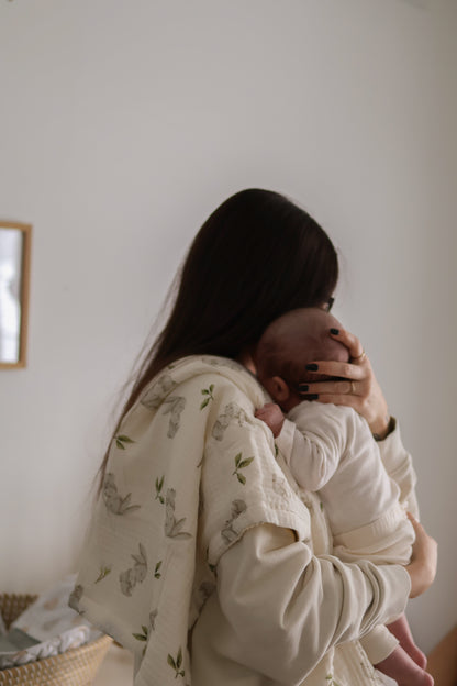 Couverture Gaufrée Doublée - Maman et bébé lapin beige