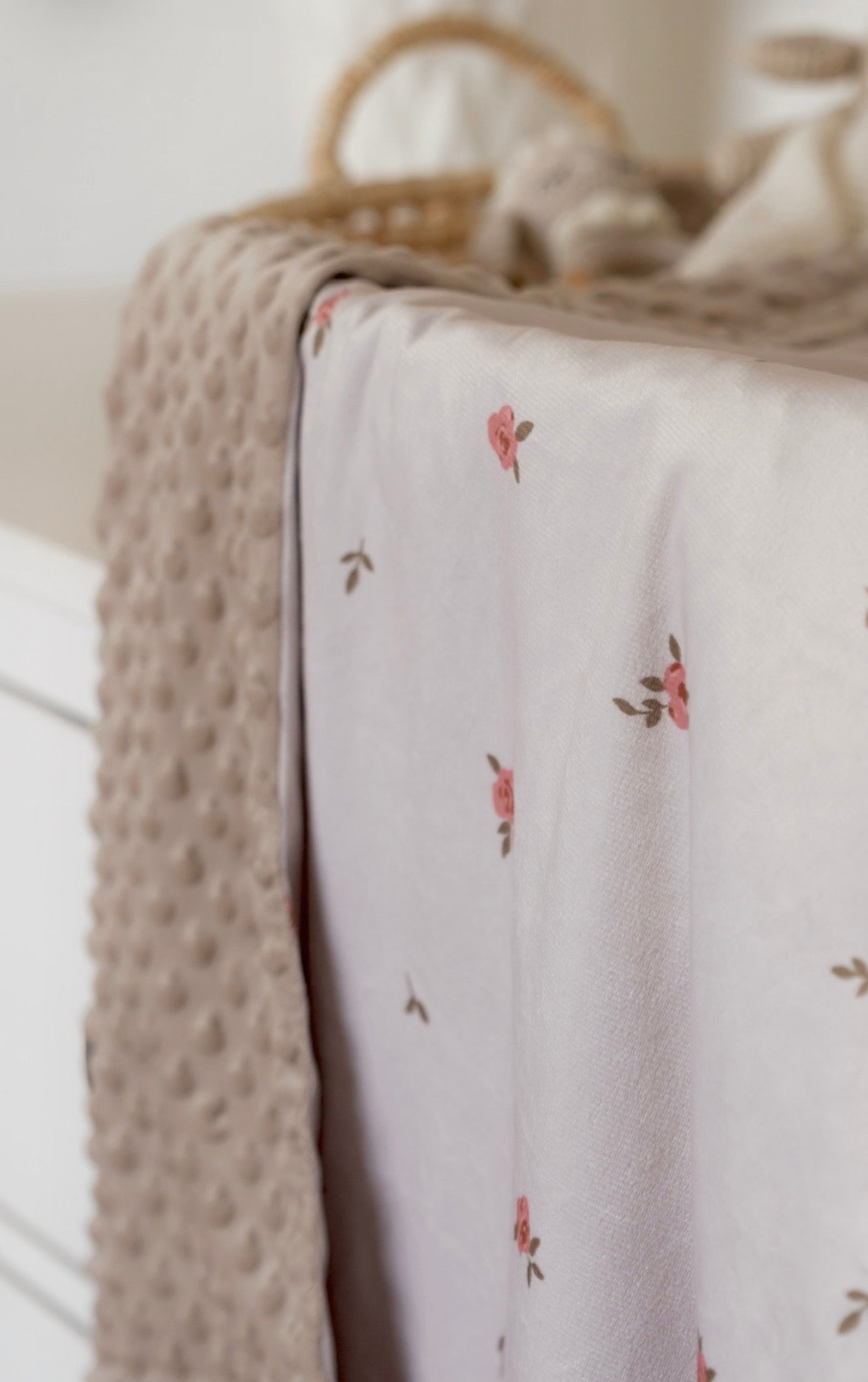 Couverture en Minky - Petites fleurs